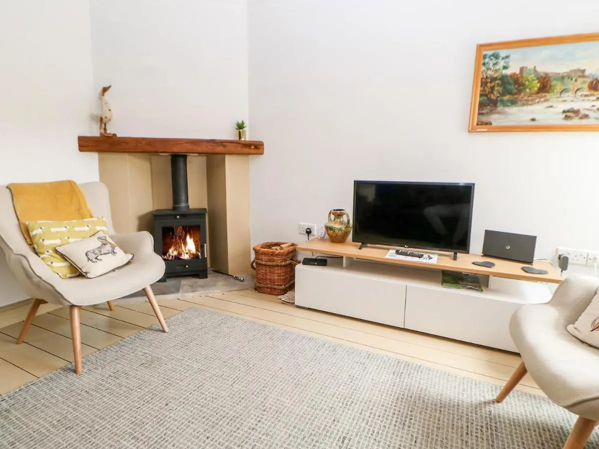 Daisy Cottage ليبرن 0*,