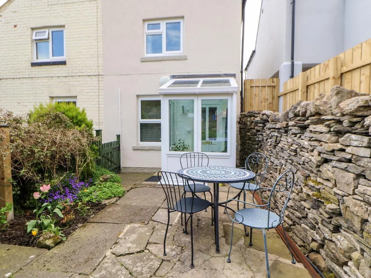 Daisy Cottage ليبرن بيت للعطل